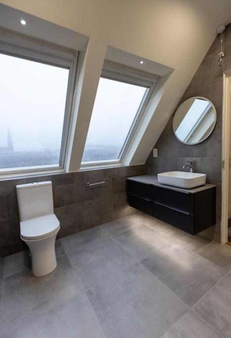 Luxury Town Centre Apartment Cookstown Eksteriør billede